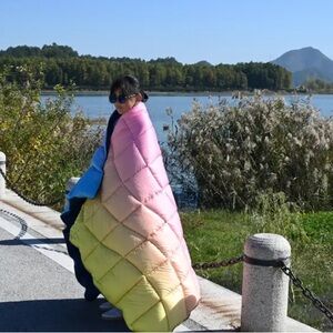 NEW 🌈Large Backpacking Quilt Ultralight Synthetic Ombré Rainbow Pattern Puffer